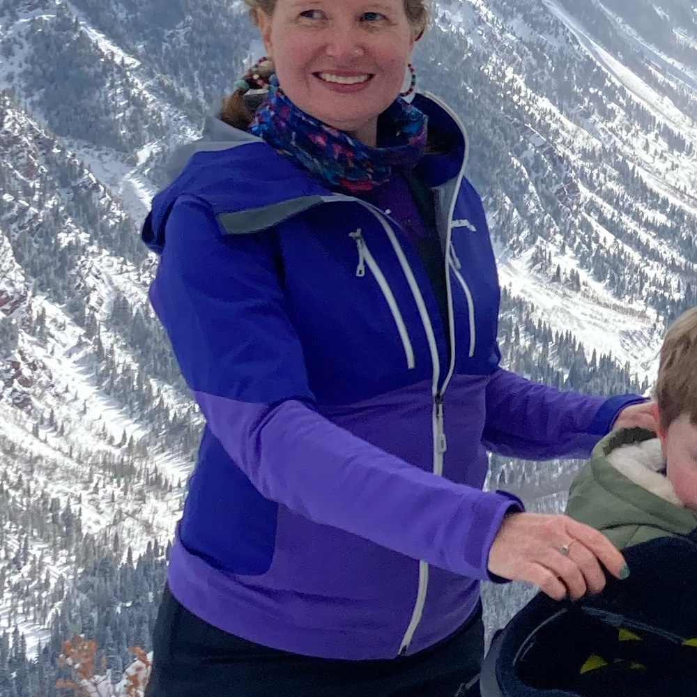 Patagonia Ski Jacket ~ XS